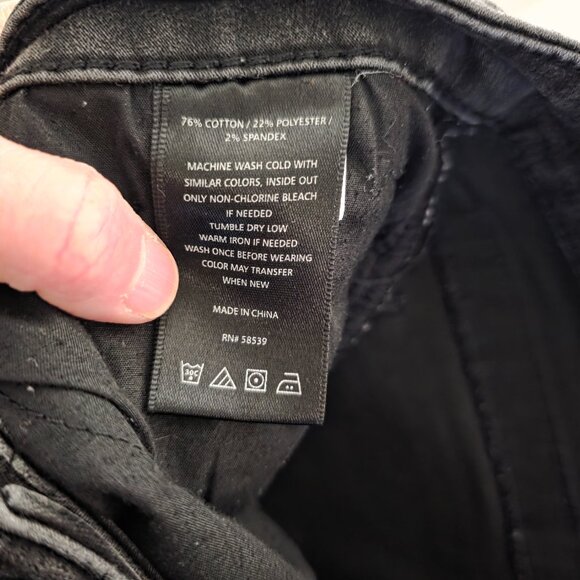 Kut From the Kloth Woman's Straight Leg Jeans Black 12p - Picture 6 of 9